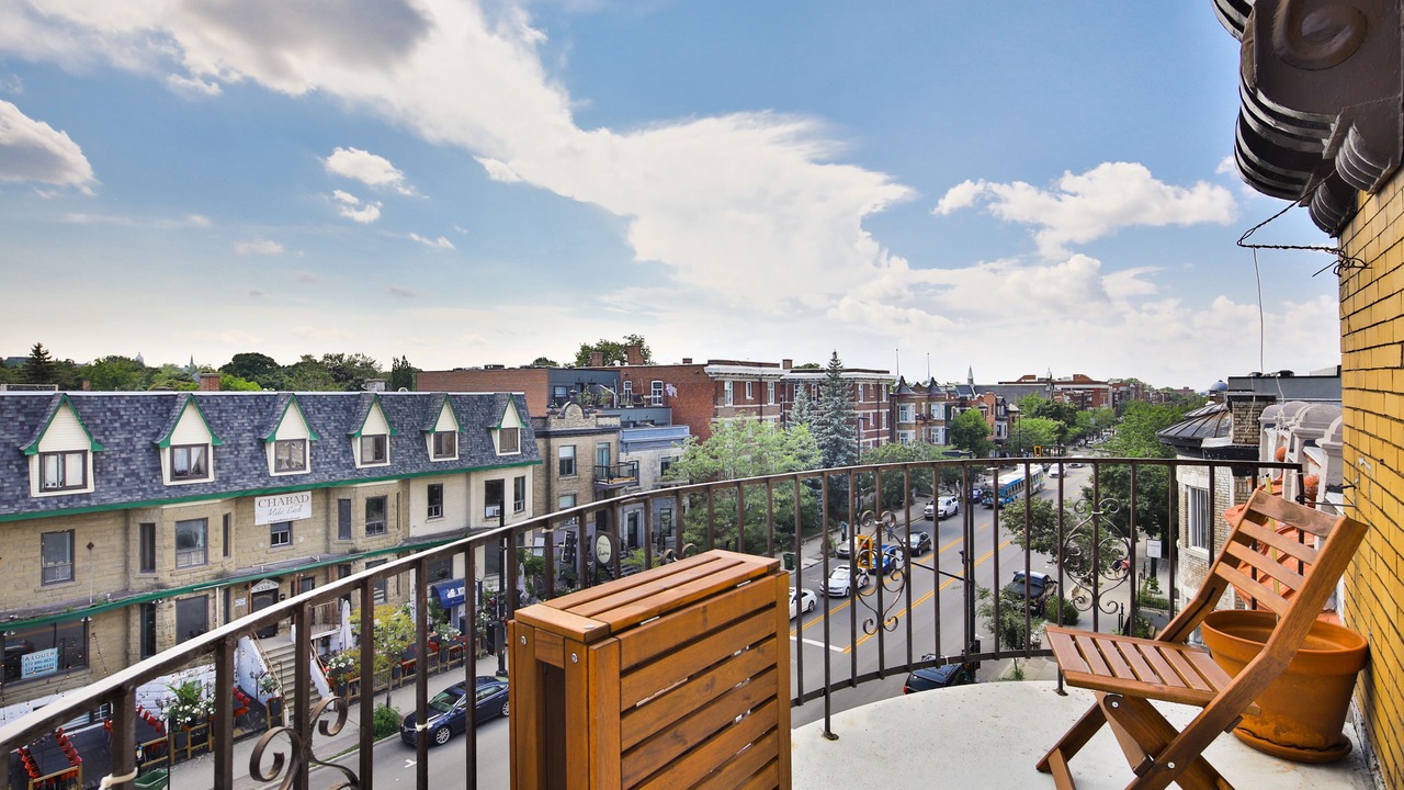 Photo of Others in Mile End