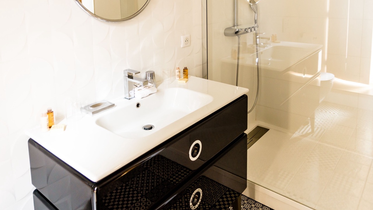 Photo of Bathroom in Rochefort