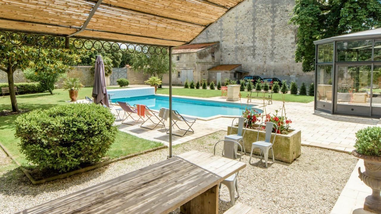 Photo of Patio Balcony in Rochefort