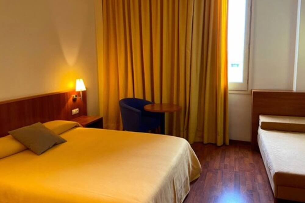 Photo of Bedroom in Berga