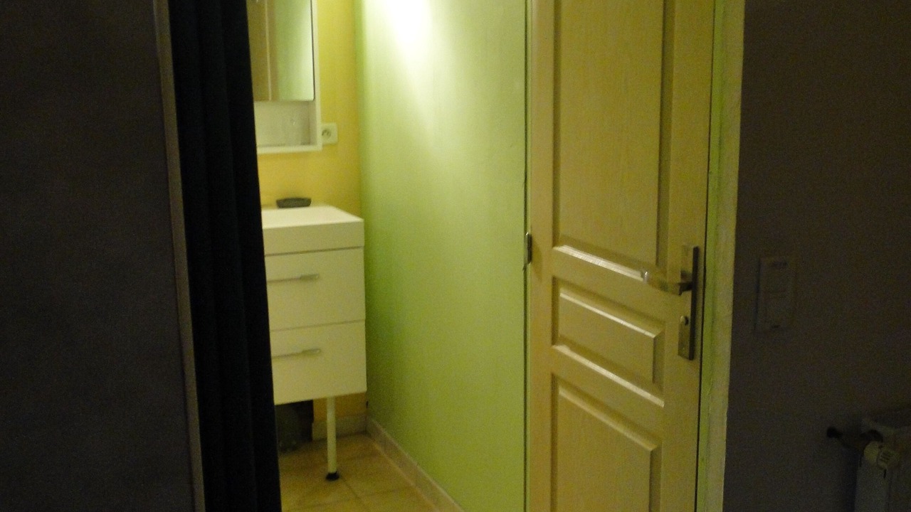 Photo of Bathroom in Unieux