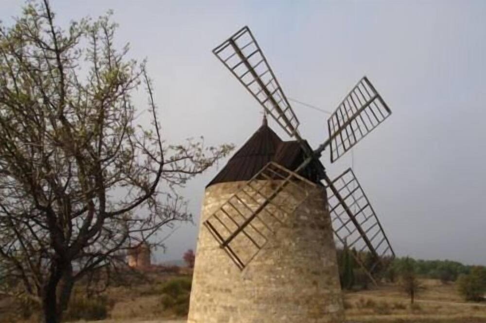 Photo of Outdoor in Nissan-lez-Enserune