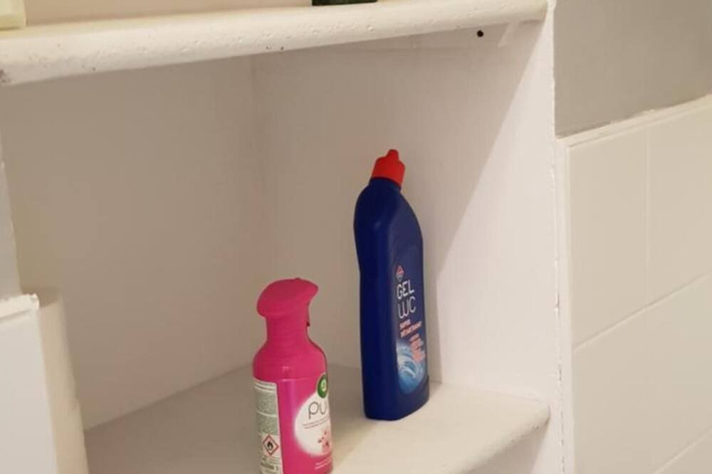 Photo of Bathroom in Nissan-lez-Enserune