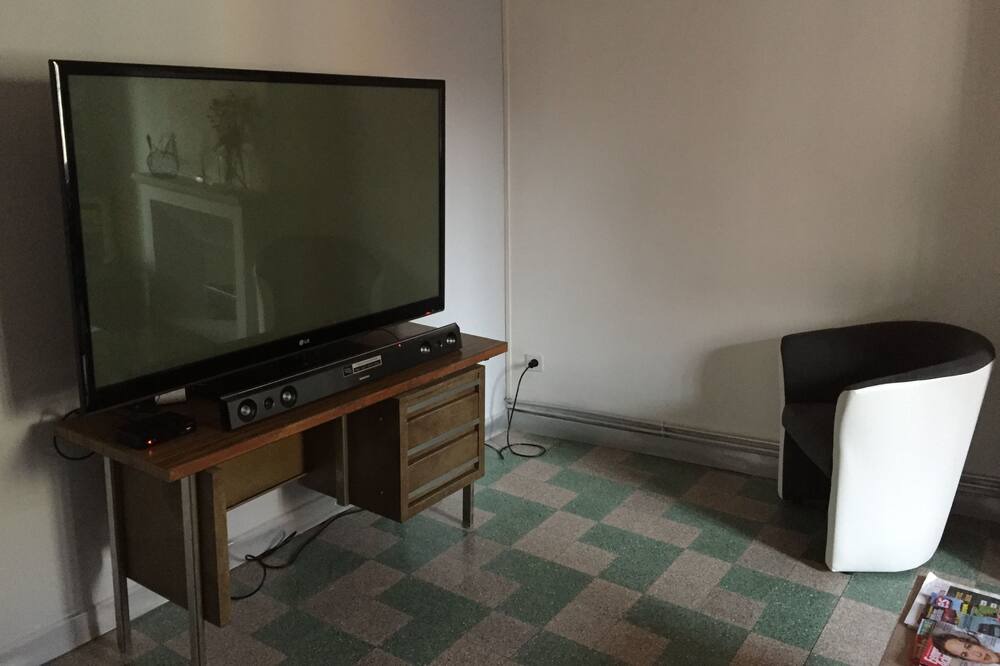 Photo of Livingroom in Nissan-lez-Enserune
