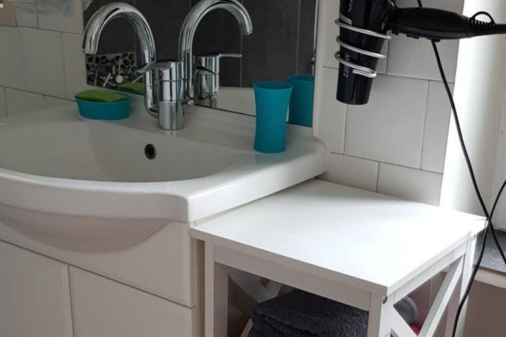 Photo of Kitchen in Nissan-lez-Enserune