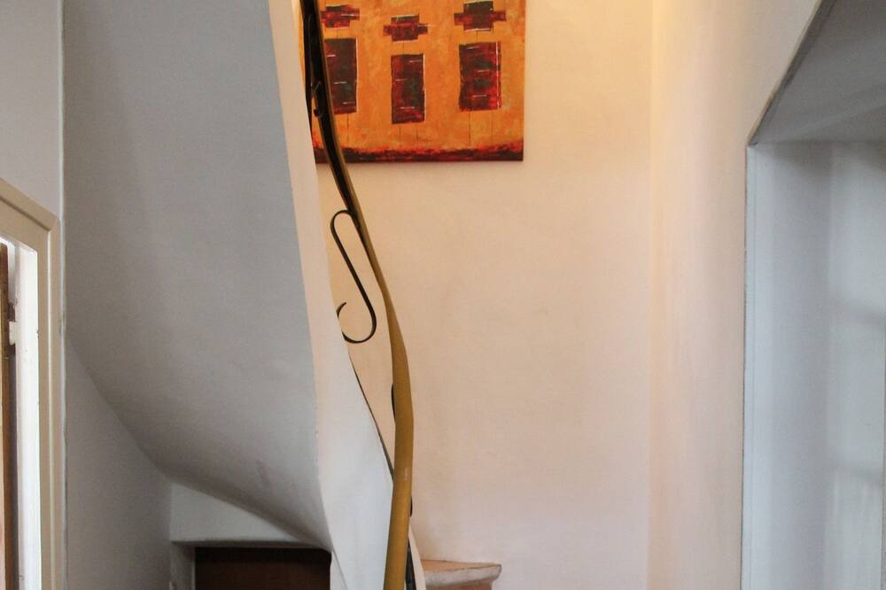 Photo of Others in Nissan-lez-Enserune