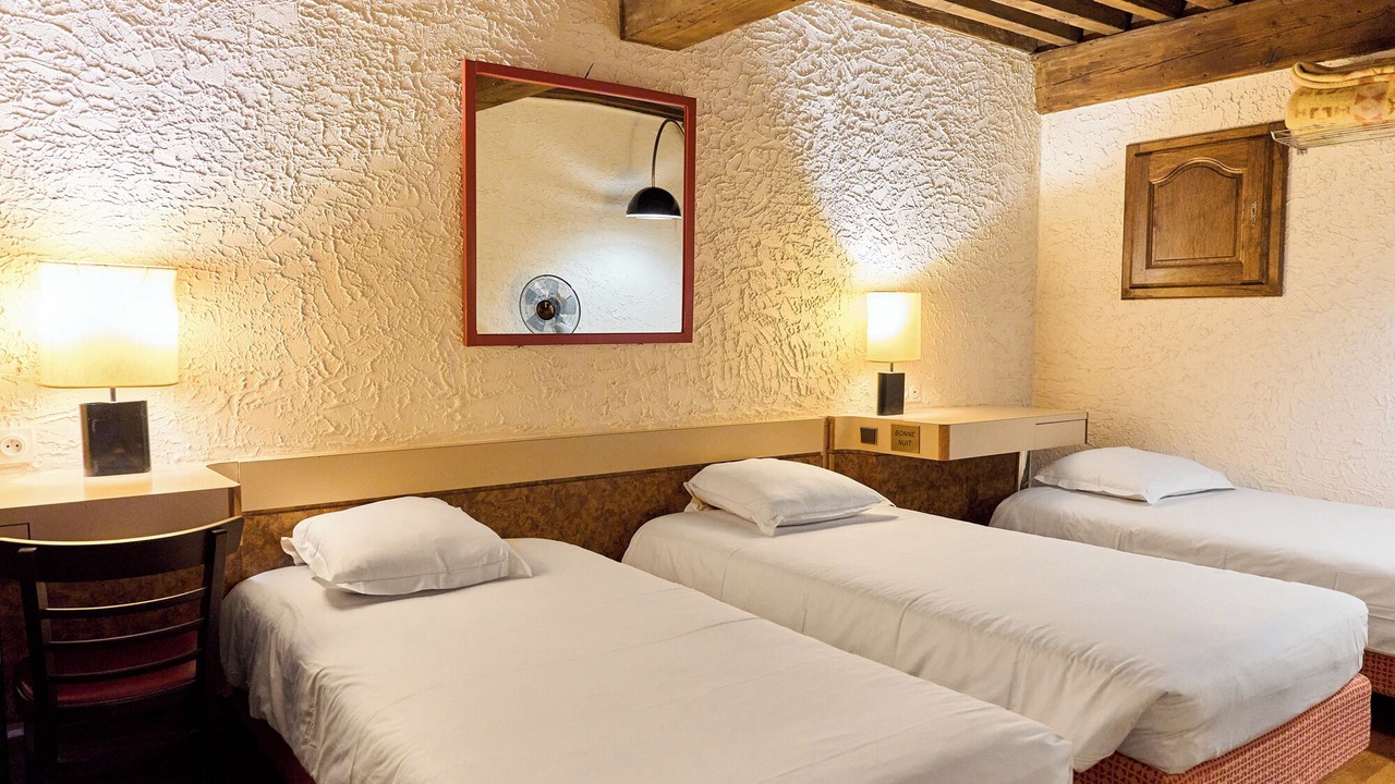 Photo of Bedroom in Sourzy