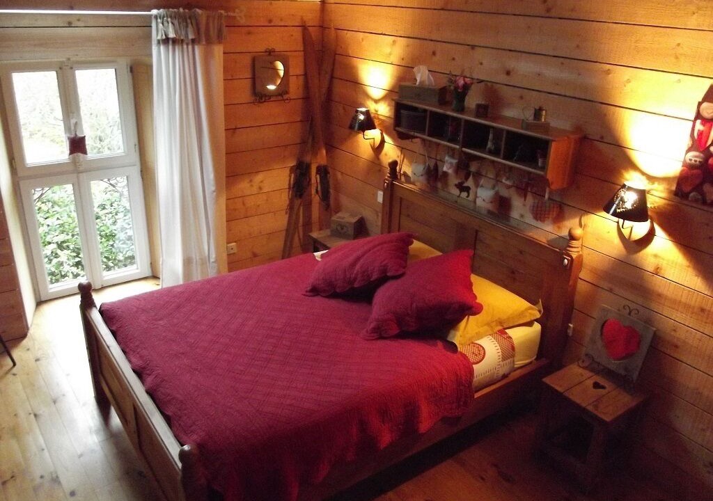 Photo of Others in Olivet