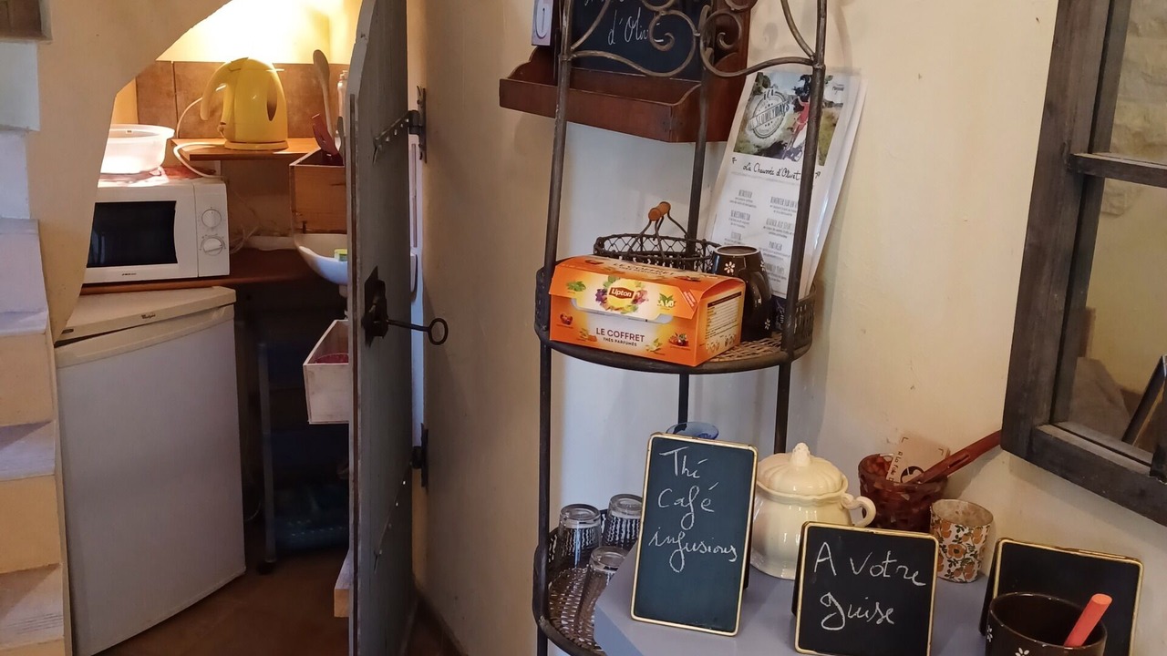 Photo of Others in Olivet