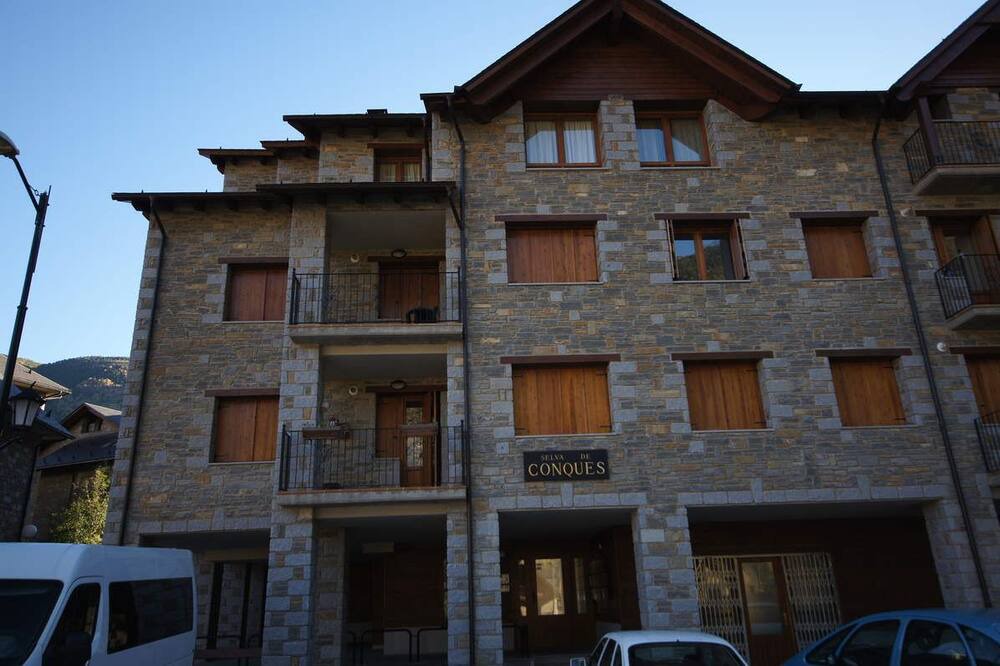 Photo of Outdoor in Linsoles