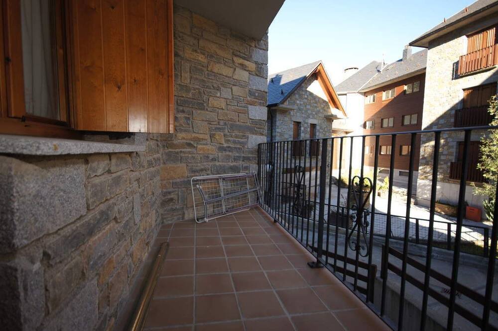 Photo of Patio Balcony in Linsoles