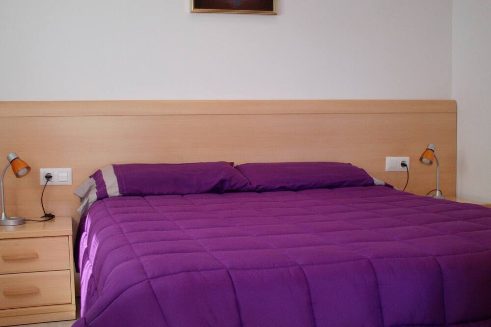 Photo of Bedroom in Llanca