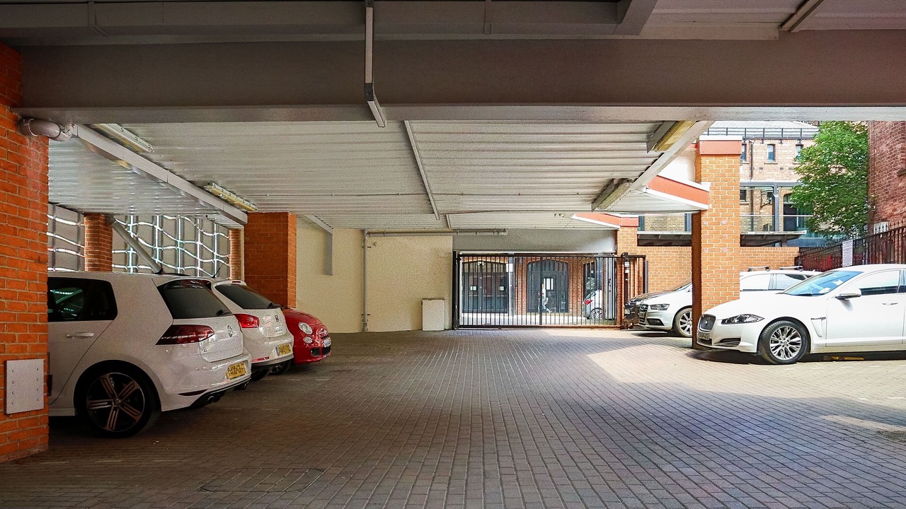 Photo of Outdoor in Headingley