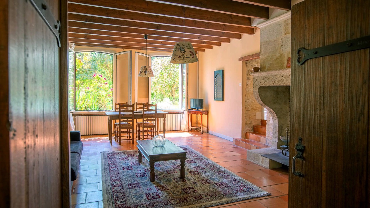 Photo of Bedroom in Villegouge
