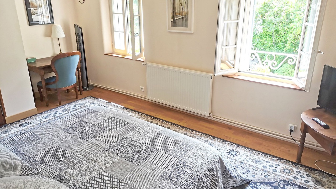 Photo of Others in Villegouge