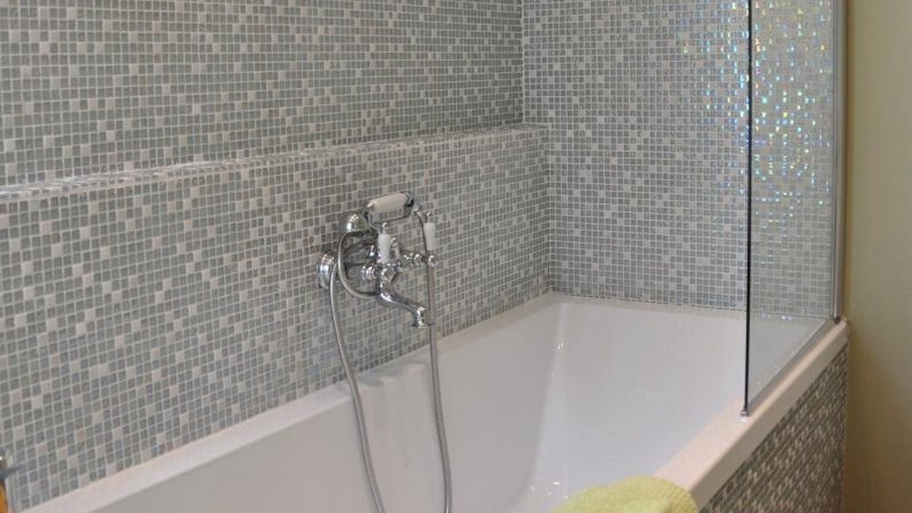 Photo of Bathroom in Joigny