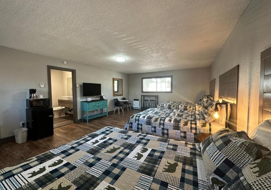 Photo of Bedroom in Lakeside Park