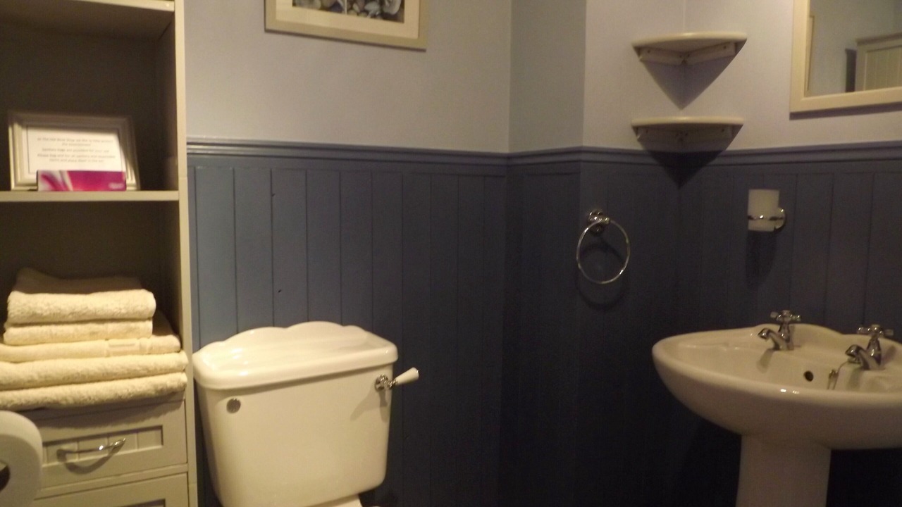 Photo of Bathroom in Cromarty