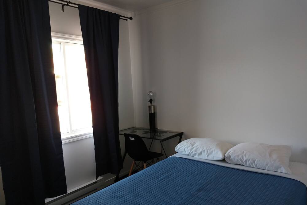 Photo of Bedroom in Ste Anne de Beaupre