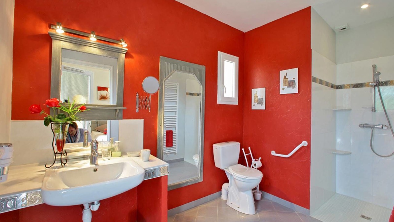 Photo of Bathroom in Veyrines-de-Domme