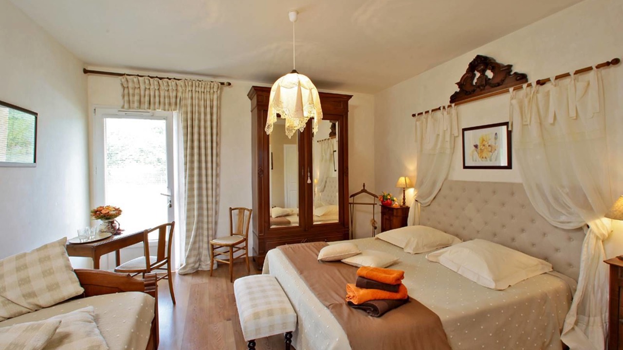 Photo of Bedroom in Veyrines-de-Domme