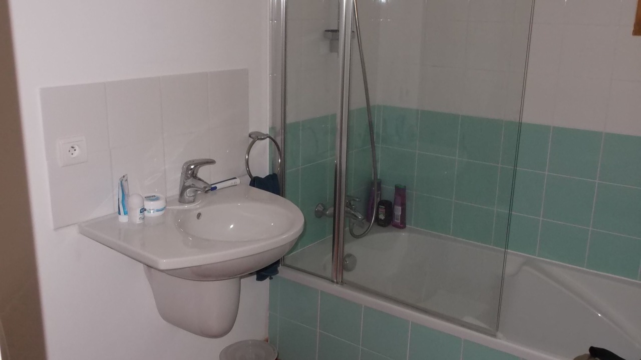 Photo of Bathroom in Saint-Laurent-de-la-Cabrerisse