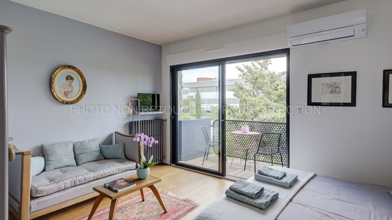 Photo of Bedroom in Bonnefoy-Roseraie-Gramont