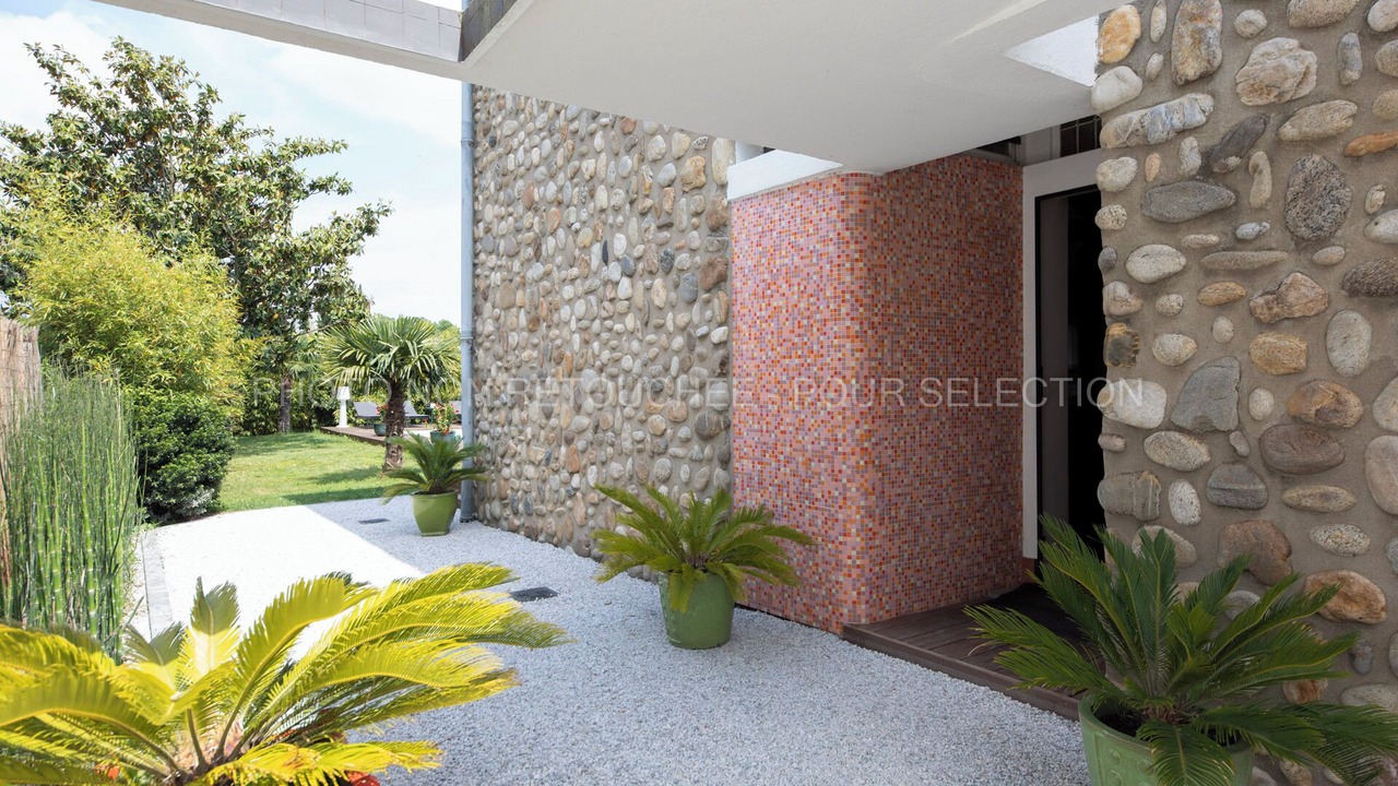 Photo of Outdoor in Bonnefoy-Roseraie-Gramont