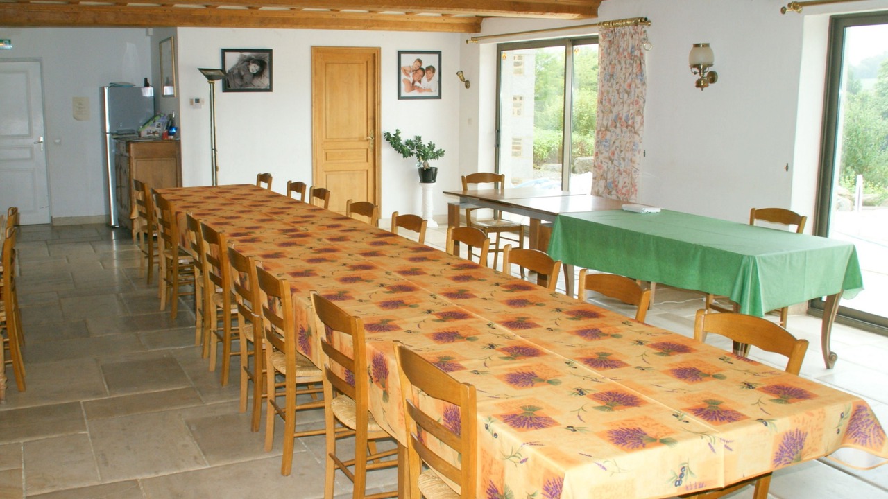 Photo of Others in Courson