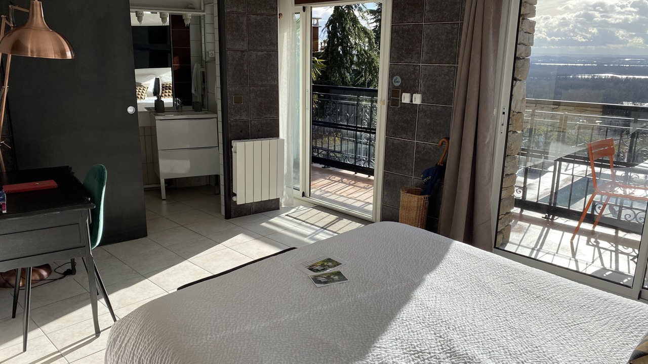 Photo of Patio Balcony in Miribel