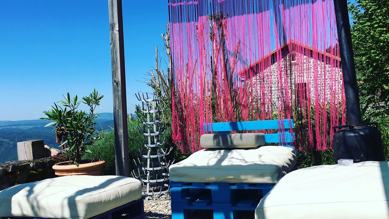 Photo of Patio Balcony in Saint-Berain