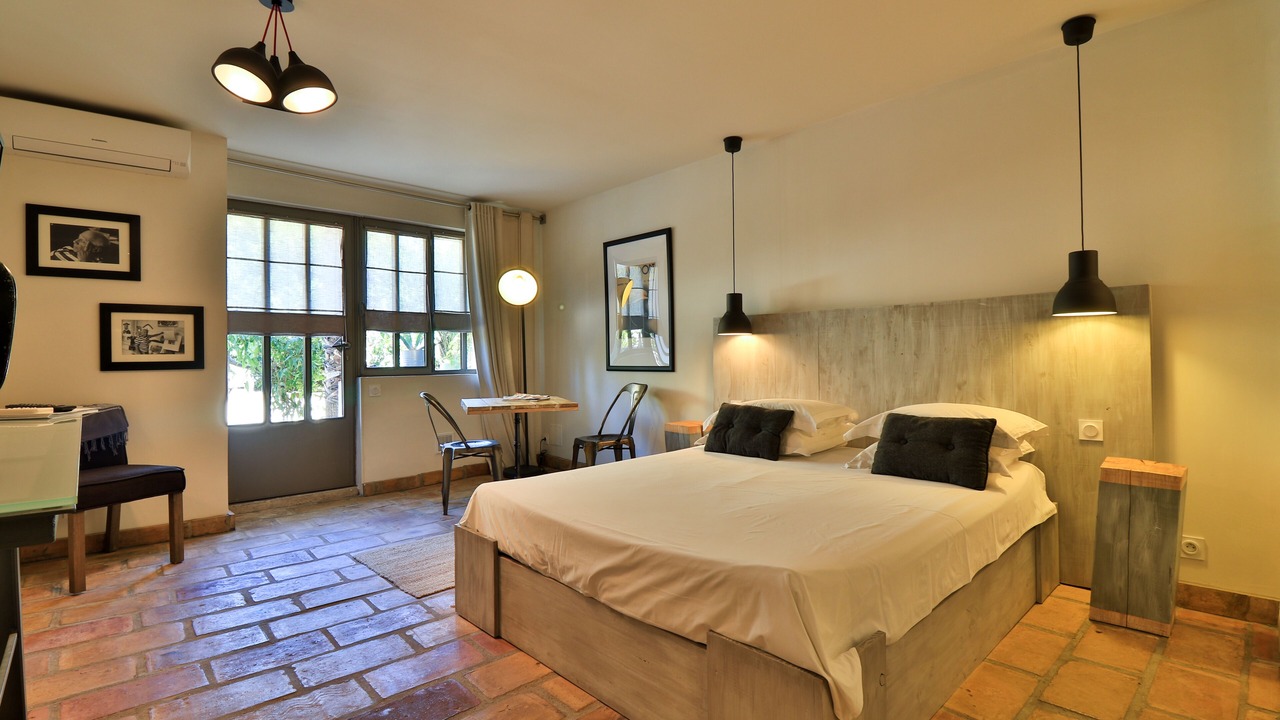 Photo of Bedroom in Saint-Laurent-d'Aigouze