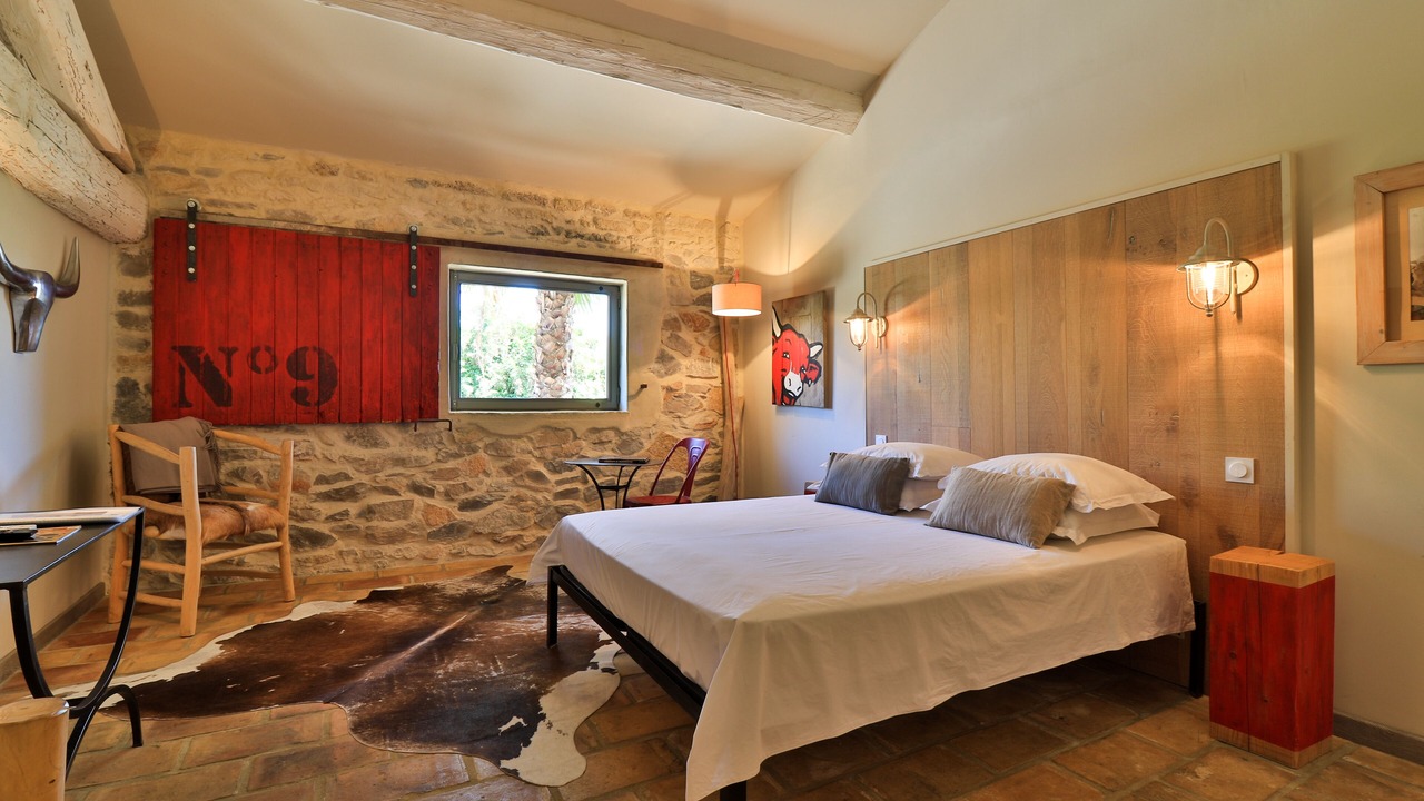 Photo of Bedroom in Saint-Laurent-d'Aigouze