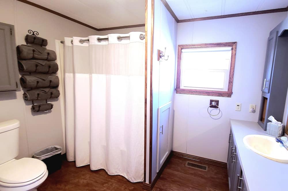 Photo of Bathroom in Fortescue