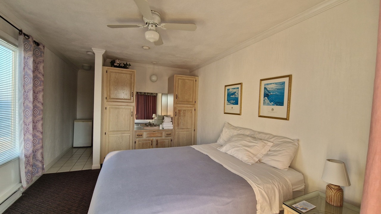 Photo of Bedroom in Misquamicut