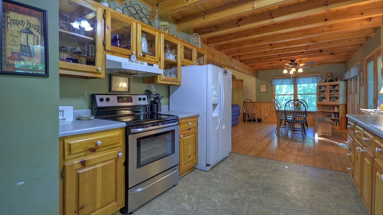 Photo of Kitchen in Walnut Mountain