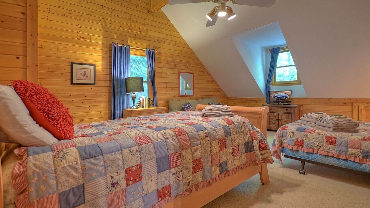 Photo of Others in Walnut Mountain