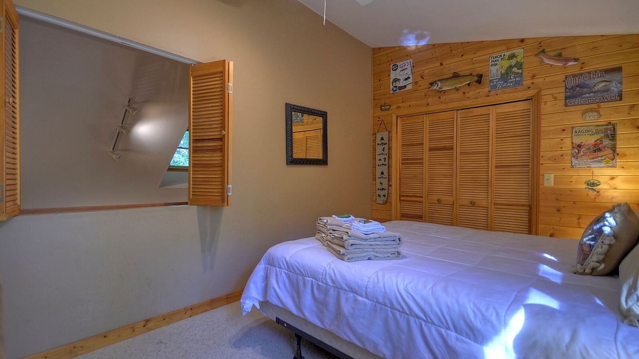 Photo of Others in Walnut Mountain