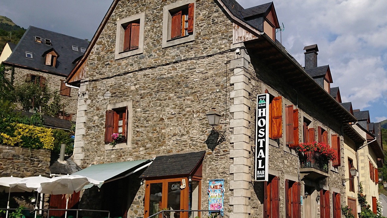 Photo of Outdoor in Aubert