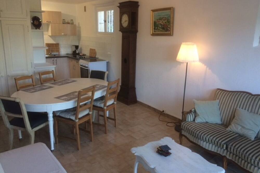 Photo of Livingroom in Ribes
