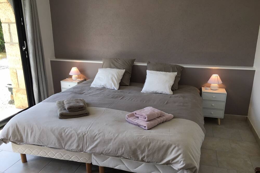 Photo of Bedroom in Ribes
