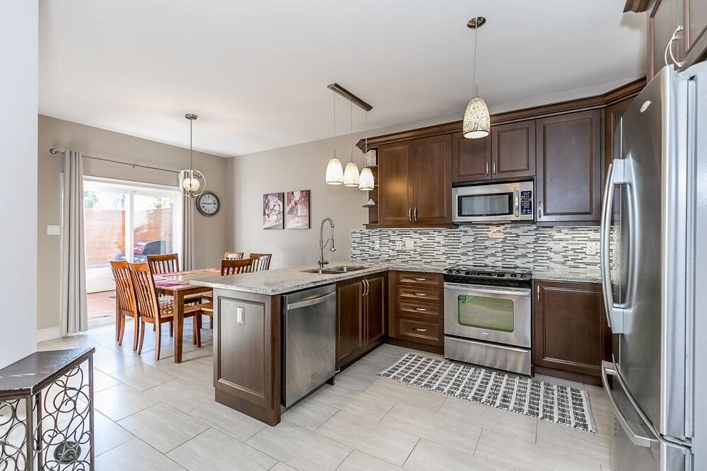 Photo of Kitchen in Barrie