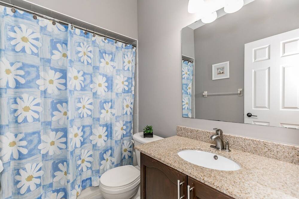 Photo of Bathroom in Barrie