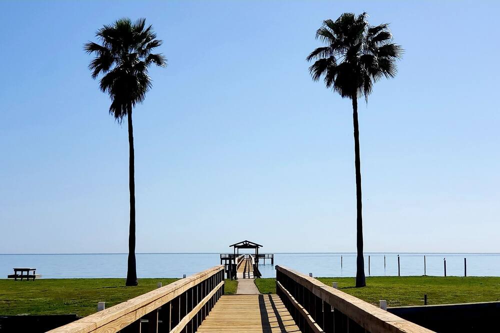 Photo of Others in Sailhouse