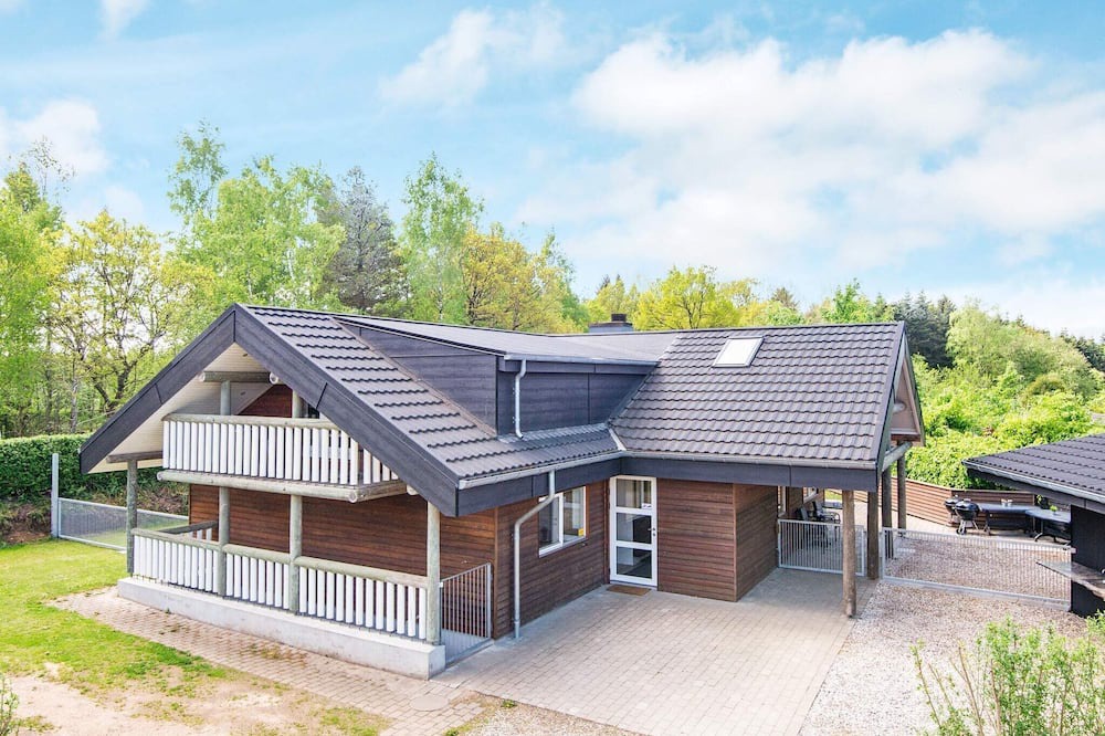Photo of Outdoor in Farvang
