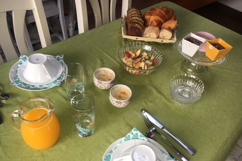 Photo of Others in Coulomby