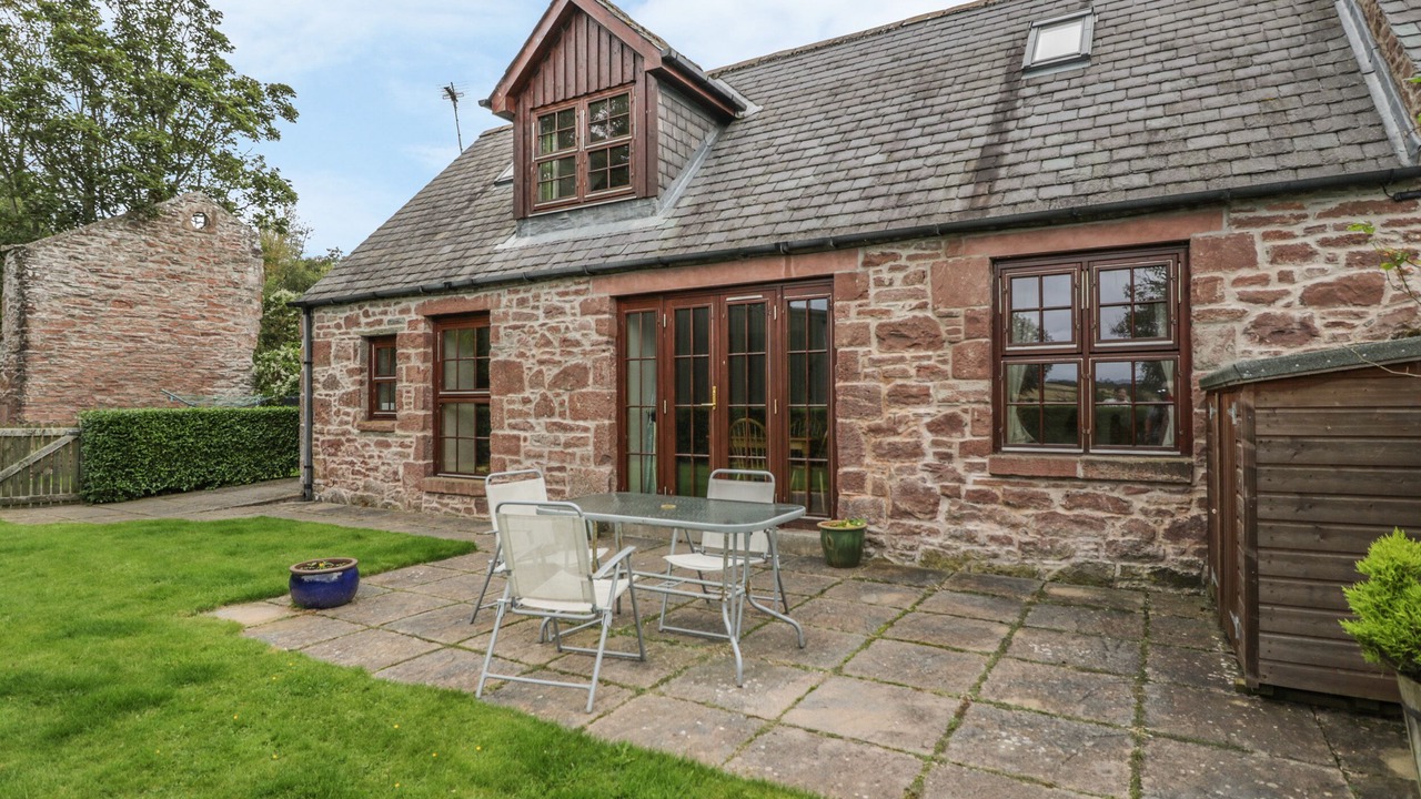 Photo of Buildings in Kirriemuir