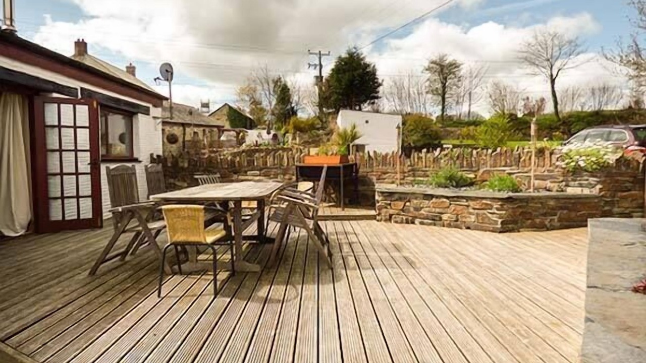 Photo of Others in Lower Trengale