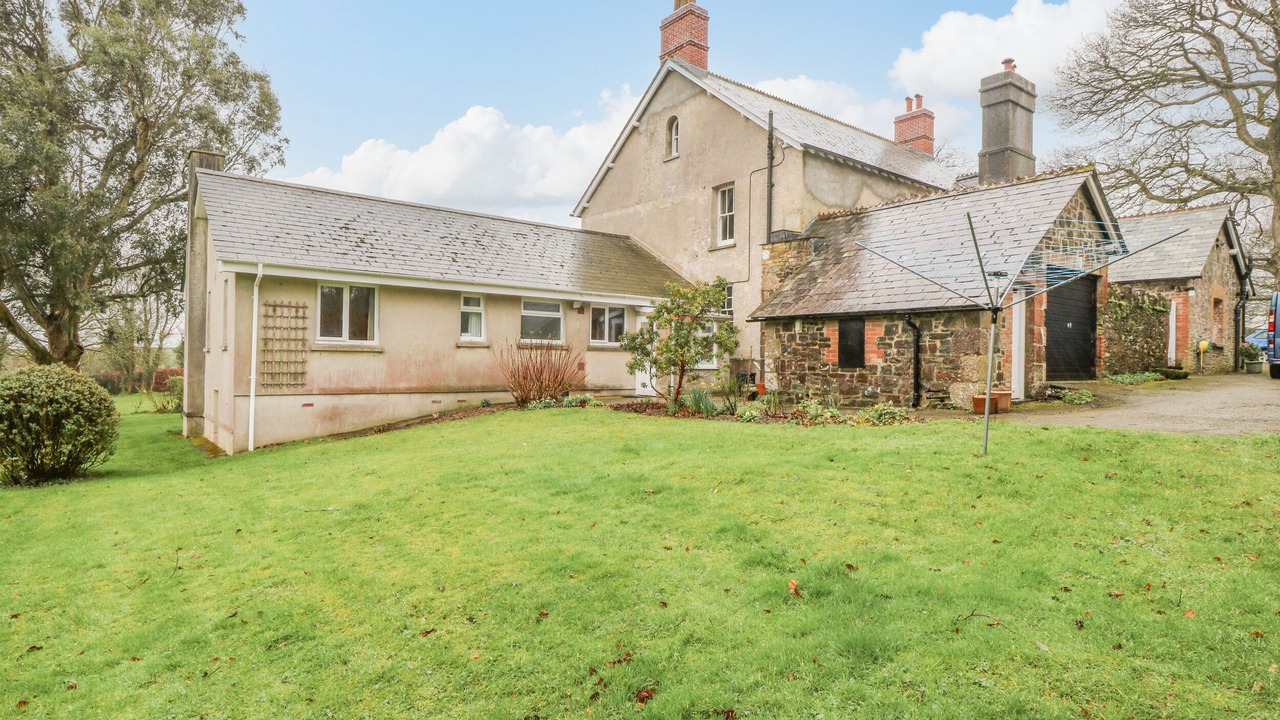 Photo of Outdoor in Boyton