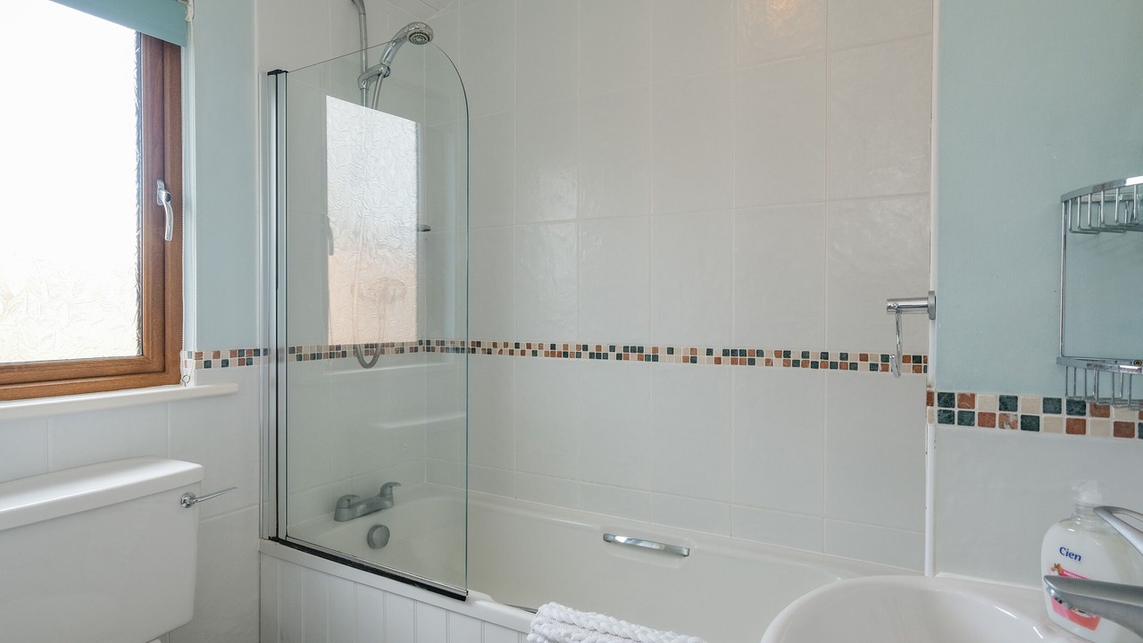 Photo of Bathroom in St Minver